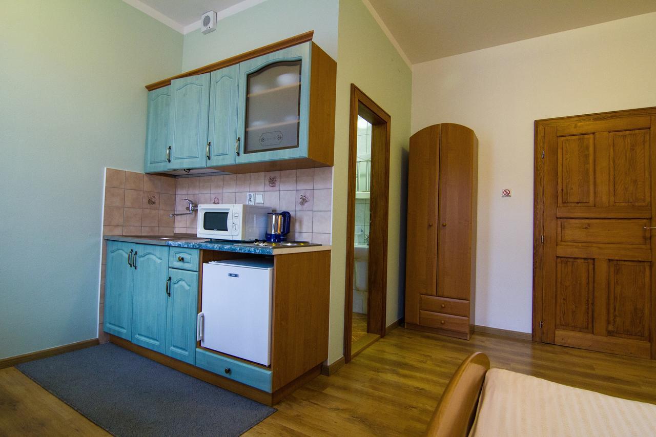 Apartmany Centrum With Garage Рокитніце-над-Їзероу Екстер'єр фото